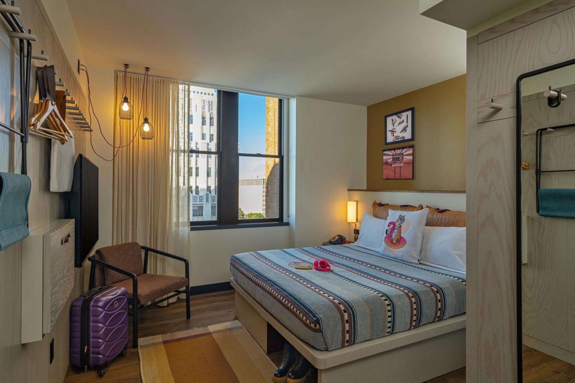 Moxy Phoenix Downtown Exterior foto